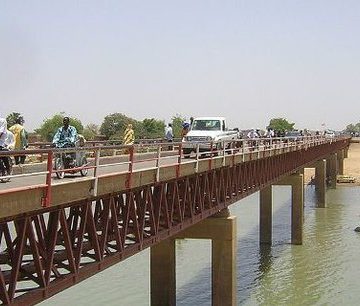 Second pont sur le Logone : les travaux ont été lancés. Second pont sur le Logone : les travaux ont été lancés.