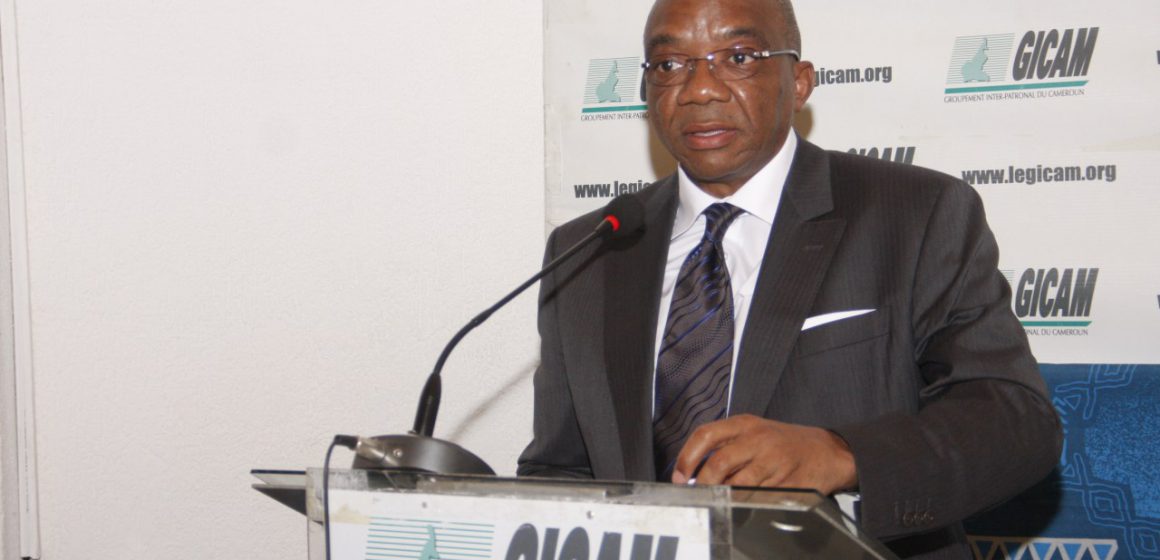 CAMEROUN – ECONOMIE : DES HOMMES ET DES FEMMES DE POIGNE MALGRÉ LES ZONES DE TURBULENCES  CAMEROUN – ECONOMIE : DES HOMMES ET DES FEMMES DE POIGNE MALGRÉ LES ZONES DE TURBULENCES