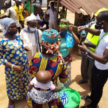TOGO-OVID-19 : LA DIASPORA DU JAPON PRÊTE MAIN-FORTE AUX COUCHES VULNÉRABLES DE LA LOCALITÉ DE KPARATAO TOGO-OVID-19 : LA DIASPORA DU JAPON PRÊTE MAIN-FORTE AUX COUCHES VULNÉRABLES DE LA LOCALITÉ DE KPARATAO
