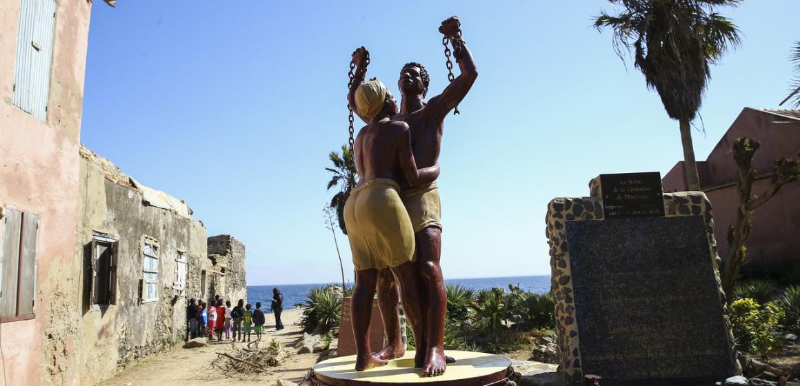 SÉNÉGAL-ECONOMIE: 15 MILLIARDS FCFA POUR SAUVER LE TOURISME SÉNÉGAL-ECONOMIE: 15 MILLIARDS FCFA POUR SAUVER LE TOURISME