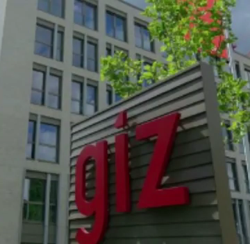 CAMEROUN: LE GIZ ET L’ AUI ENCOURAGENT L’ENTREPREUNARIAT JEUNE CAMEROUN: LE GIZ ET L’ AUI ENCOURAGENT L’ENTREPREUNARIAT JEUNE