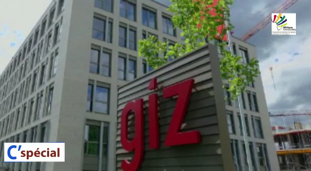 CAMEROUN: LE GIZ ET L’ AUI ENCOURAGENT L’ENTREPREUNARIAT JEUNE