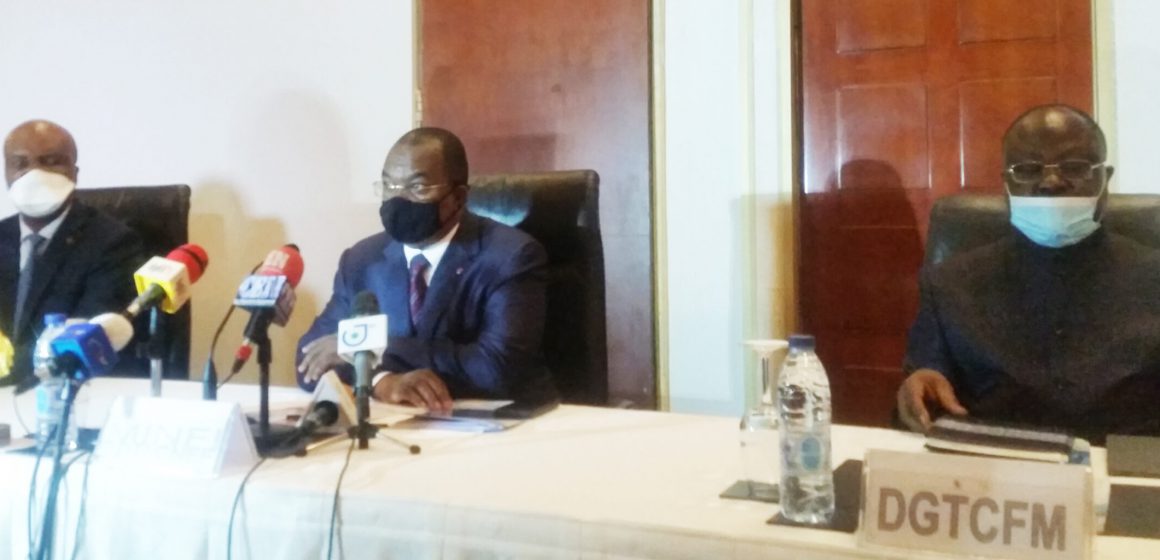 CAMEROUN – FINANCE : UNE PLATEFORME POUR INSTAURER LA TRANSPARENCE DANS L’ACTIVITE DES BANQUES ET EMF CAMEROUN – FINANCE : UNE PLATEFORME POUR INSTAURER LA TRANSPARENCE DANS L’ACTIVITE DES BANQUES ET EMF