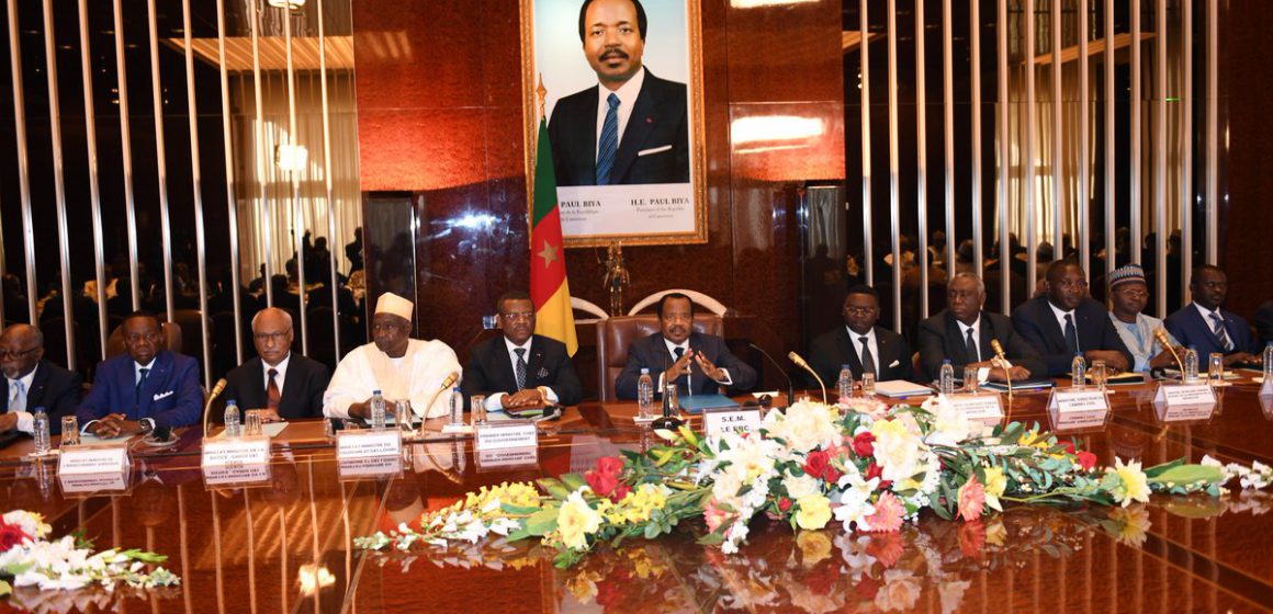 CAMEROUN-DÉCENTRALISATION: LE PRÉSIDENT PAUL BIYA CONVOQUE LES PREMIÈRES ELECTIONS RÉGIONALES CAMEROUN-DÉCENTRALISATION: LE PRÉSIDENT PAUL BIYA CONVOQUE LES PREMIÈRES ELECTIONS RÉGIONALES