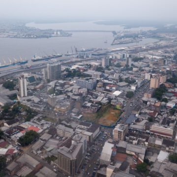 DÉCENTRALISATION : 85 MILLIARDS FCFA PAR AN POUR LA VILLE DE DOUALA DÉCENTRALISATION : 85 MILLIARDS FCFA PAR AN POUR LA VILLE DE DOUALA