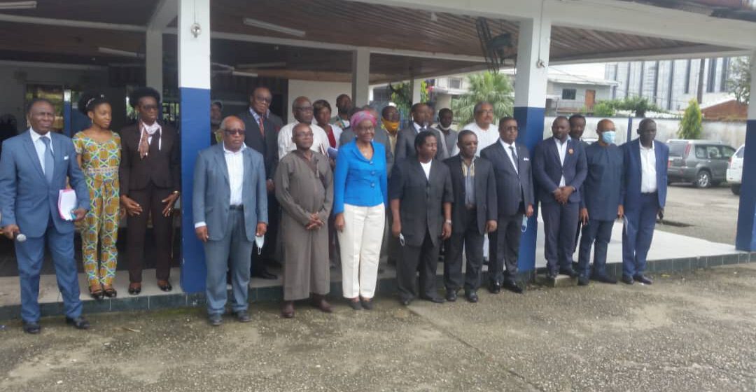 DÉCENTRALISATION ET DÉVELOPPEMENT : UN THINK TANK POUR BOOSTER L’INDUSTRIALISATION DES COMMUNES LANCE A DOUALA DÉCENTRALISATION ET DÉVELOPPEMENT : UN THINK TANK POUR BOOSTER L’INDUSTRIALISATION DES COMMUNES LANCE A DOUALA