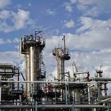 INVESTISSEMENT : UNE NOUVELLE RAFFINERIE EN GESTATION A KRIBI INVESTISSEMENT : UNE NOUVELLE RAFFINERIE EN GESTATION A KRIBI