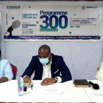 TOGO-ENTREPRENEURIAT : UNE INITIATIVE POUR ACCOMPAGNER FINANCIEREMENT 300 PETITES ENTREPRISES TOGO-ENTREPRENEURIAT : UNE INITIATIVE POUR ACCOMPAGNER FINANCIEREMENT 300 PETITES ENTREPRISES