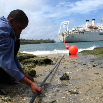 CAMEROUN-CONGO: BIENTÔT LA LIAISON À FIBRE OPTIQUE CAMEROUN-CONGO: BIENTÔT LA LIAISON À FIBRE OPTIQUE
