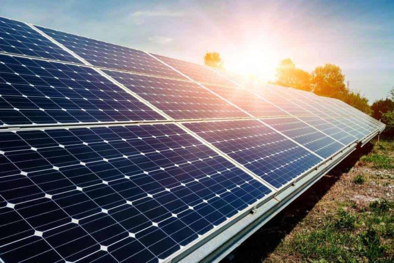 CAMEROUN-ENERGIE: ENEO ENVISAGE 30MW D’ÉNERGIE SOLAIRE DANS LE SEPTENTRION EN 2022 CAMEROUN-ENERGIE: ENEO ENVISAGE 30MW D’ÉNERGIE SOLAIRE DANS LE SEPTENTRION EN 2022