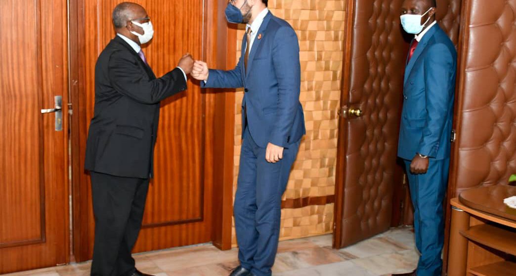 CAMEROUN-INVESTISSEMENT: LA RÉPUBLIQUE TCHÈQUE VEUT SE POSITIONNER CAMEROUN-INVESTISSEMENT: LA RÉPUBLIQUE TCHÈQUE VEUT SE POSITIONNER