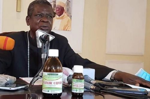 CAMEROUN-COVID19: LA PHARMACOPÉE LOCALE TIENT SES PREMIÈRES HOMOLOGATIONS CAMEROUN-COVID19: LA PHARMACOPÉE LOCALE TIENT SES PREMIÈRES HOMOLOGATIONS