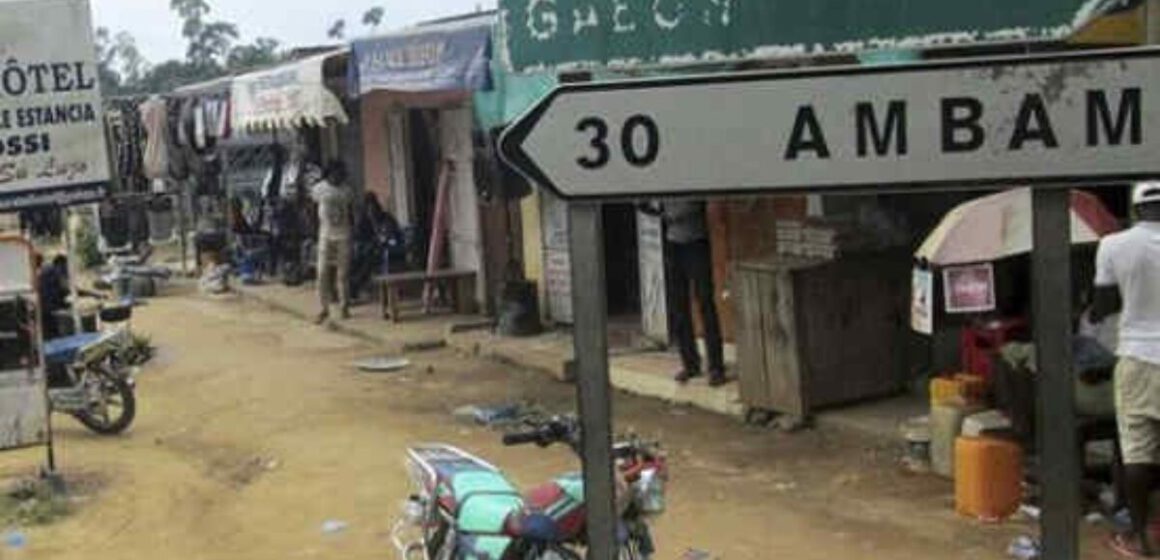 CAMEROUN – ÉLECTRICITÉ : LA VILLE D’AMBAM DÉSORMAIS ALIMENTÉE PAR LR BARRAGE DE MEMVE’ELE
