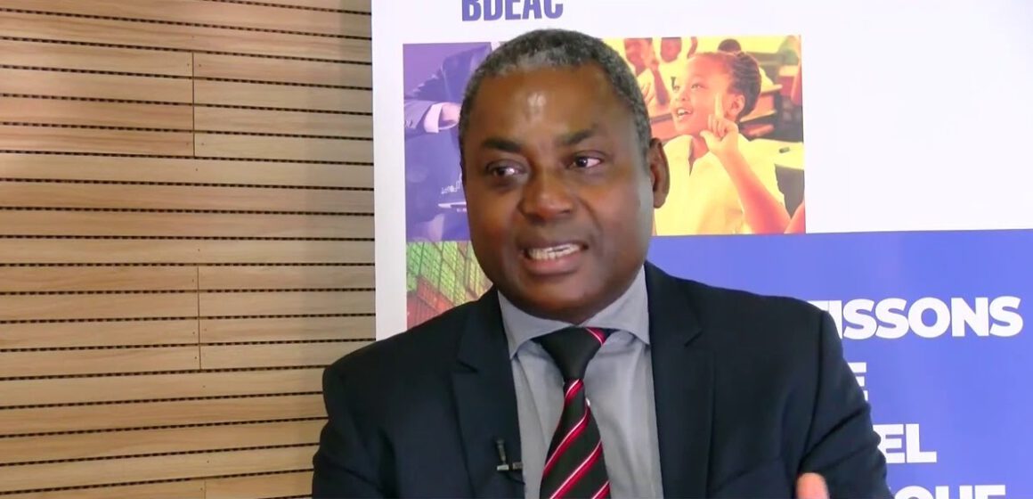 AFRIQUE CENTRALE-BOURSE : LE CAMEROUNAIS LOUIS BANGA-NTOLO PREND LES RÊNES DE LA BVMAC AFRIQUE CENTRALE-BOURSE : LE CAMEROUNAIS LOUIS BANGA-NTOLO PREND LES RÊNES DE LA BVMAC
