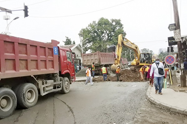 CAMEROUN-TRAVAUX PUBLICS : PLUS DE 105 MILLIARDS FCFA CONSACRÉS À L’ENTRETIEN ROUTIER EN 2020 CAMEROUN-TRAVAUX PUBLICS : PLUS DE 105 MILLIARDS FCFA CONSACRÉS À L’ENTRETIEN ROUTIER EN 2020