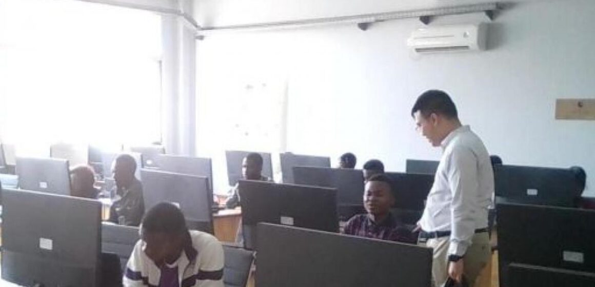CAMEROUN-HUAWEI ICT COMPETITION : HUIT UNIVERSITÉS ET GRANDES ÉCOLES DE L’ENSEIGNEMENT SUPÉRIEUR DANS LES STARTING-BLOCKS CAMEROUN-HUAWEI ICT COMPETITION : HUIT UNIVERSITÉS ET GRANDES ÉCOLES DE L’ENSEIGNEMENT SUPÉRIEUR DANS LES STARTING-BLOCKS