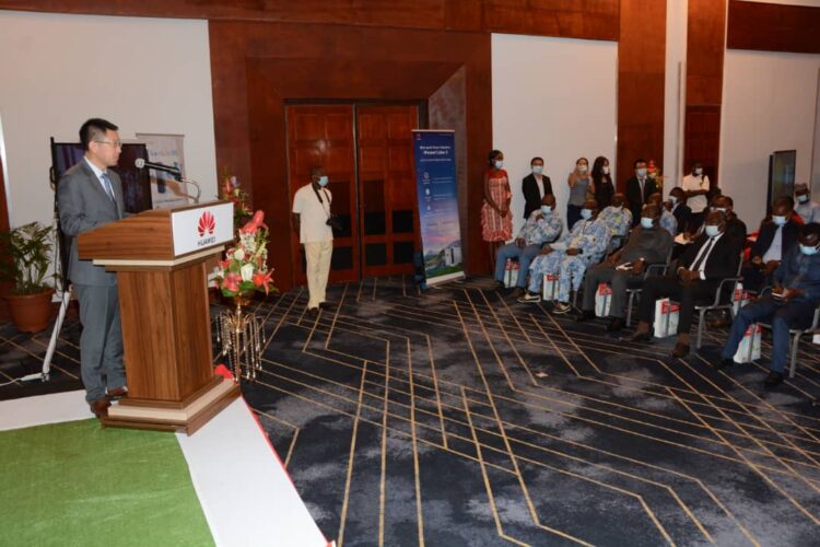 CAMEROUN-ÉNERGIES VERTES : VERS LA NUMÉRISATION DES ÉNERGIES RENOUVELABLES CAMEROUN-ÉNERGIES VERTES : VERS LA NUMÉRISATION DES ÉNERGIES RENOUVELABLES