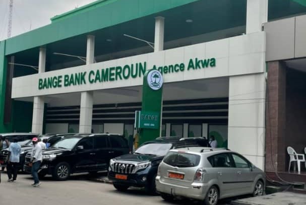 BANQUE-FINANCE : L’ÉQUATO-GUINÉEN BANGE BANK OUVRE SA TOUTE PREMIÈRE AGENCE AU CAMEROUN BANQUE-FINANCE : L’ÉQUATO-GUINÉEN BANGE BANK OUVRE SA TOUTE PREMIÈRE AGENCE AU CAMEROUN