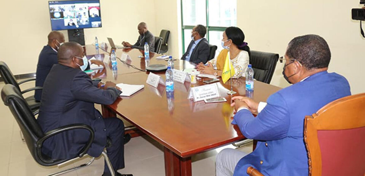 CEMAC : COLLEGE DES COMMISSAIRES/ VISIOCONFERENCE CEMAC : COLLEGE DES COMMISSAIRES/ VISIOCONFERENCE