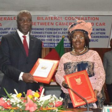 CEMAC-TELECOMS: LE CAMEROUN VA CONNECTER LA RCA PAR LA FIBRE OPTIQUE CEMAC-TELECOMS: LE CAMEROUN VA CONNECTER LA RCA PAR LA FIBRE OPTIQUE