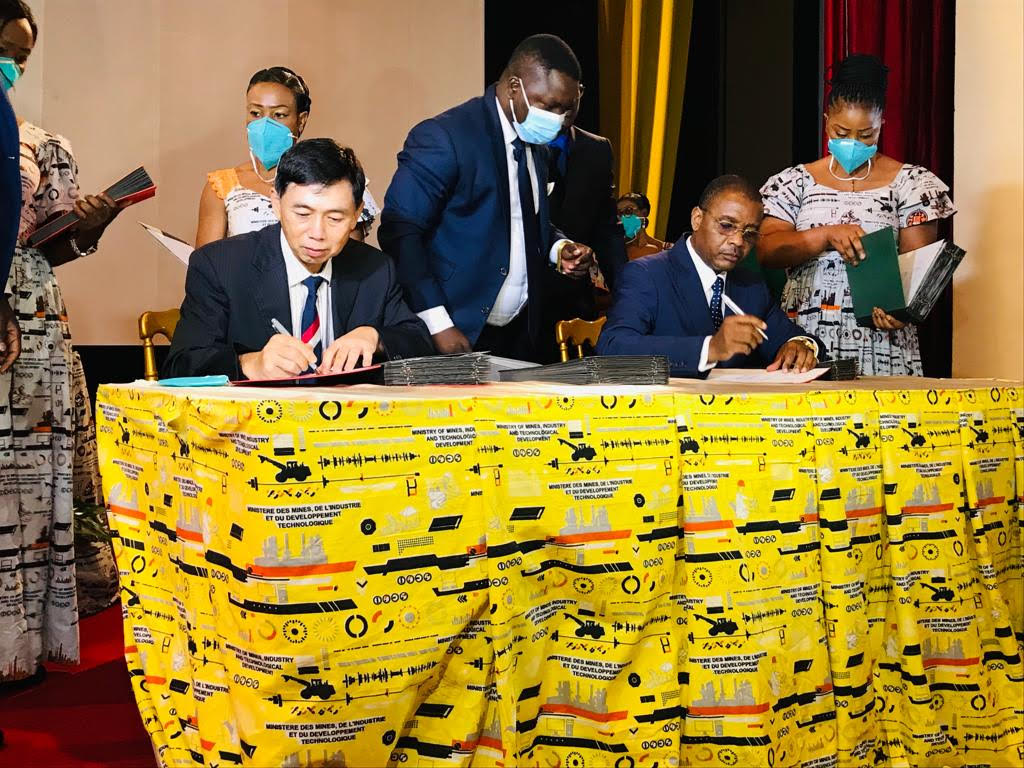 CAMEROUN- EXPLOITATION MINIÈRE : LE CAMEROUN RECEVRA 22,9 MILLIARDS DE SINOSTEEL PAR AN POUR LE FER DE KRIBI CAMEROUN- EXPLOITATION MINIÈRE : LE CAMEROUN RECEVRA 22,9 MILLIARDS DE SINOSTEEL PAR AN POUR LE FER DE KRIBI