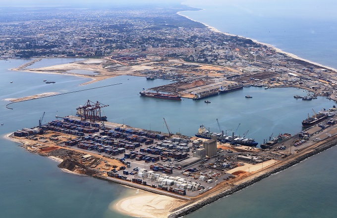CEMAC-ZONE DES 3 FRONTIÈRES : DÉVELOPPEMENT LOCAL ET PORT SEC AU MENU CEMAC-ZONE DES 3 FRONTIÈRES : DÉVELOPPEMENT LOCAL ET PORT SEC AU MENU