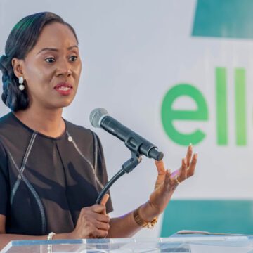 CAMEROUN-BANQUE : GWENDOLINE ABUNAW COIFFE L’ASSOCIATION PROFESSIONNELLE DES ÉTABLISSEMENTS DE CRÉDIT DU CAMEROUN CAMEROUN-BANQUE : GWENDOLINE ABUNAW COIFFE L’ASSOCIATION PROFESSIONNELLE DES ÉTABLISSEMENTS DE CRÉDIT DU CAMEROUN