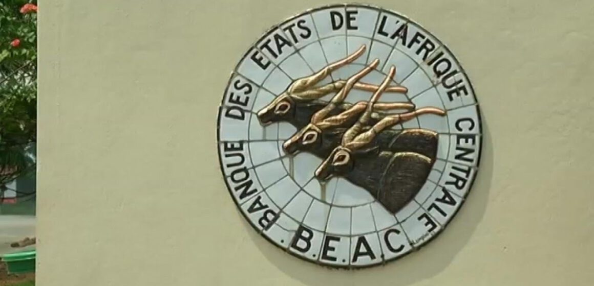 CAMEROUN – MARCHÉ DES TITRES DE LA BEAC : LANCEMENT D’UN NOUVEL EMPRUNT DE 25 MILLIARDS DE FCFA ET D’UNE MATURITÉ DE 7 ANS CAMEROUN – MARCHÉ DES TITRES DE LA BEAC : LANCEMENT D’UN NOUVEL EMPRUNT DE 25 MILLIARDS DE FCFA ET D’UNE MATURITÉ DE 7 ANS