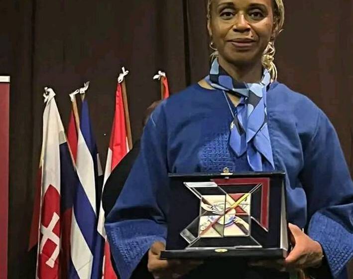 CAMEROUN-COOPERATION DECENTRALISEE: LE MAIRE DE FOUMBAM REÇOIT LE PRIX CASSINO VILLE POUR LA PAIX CAMEROUN-COOPERATION DECENTRALISEE: LE MAIRE DE FOUMBAM REÇOIT LE PRIX CASSINO VILLE POUR LA PAIX