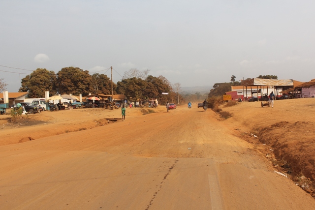 CAMEROUN -INFRASTRUCTURES  : 5 MILLIARDS POUR INDEMNISER 542 PERSONNES CAMEROUN -INFRASTRUCTURES  : 5 MILLIARDS POUR INDEMNISER 542 PERSONNES