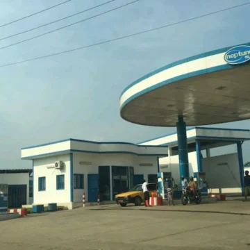 RCA-HYDROCARBURE : NEPTUNE OIL VA DISTRIBUER LES PRODUITS PÉTROLIERS POUR DIX ANS