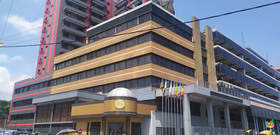 CEMAC – BVMAC : PERSONNES A FAIBLE REVENU UNE SOURCE D’INVESTISSEMENT CEMAC – BVMAC : PERSONNES A FAIBLE REVENU UNE SOURCE D’INVESTISSEMENT
