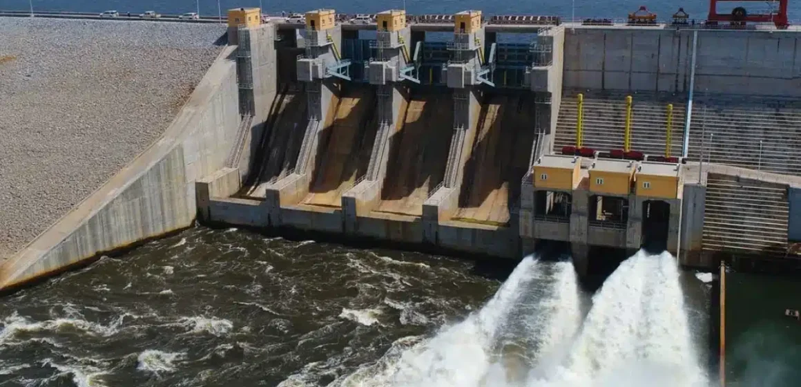 CAMEROUN – ÉNERGIE ÉLECTRIQUE : LES 60 PREMIERS MEGAWATTS DU BARRAGE NATCHIGAL INJECTES CAMEROUN – ÉNERGIE ÉLECTRIQUE : LES 60 PREMIERS MEGAWATTS DU BARRAGE NATCHIGAL INJECTES
