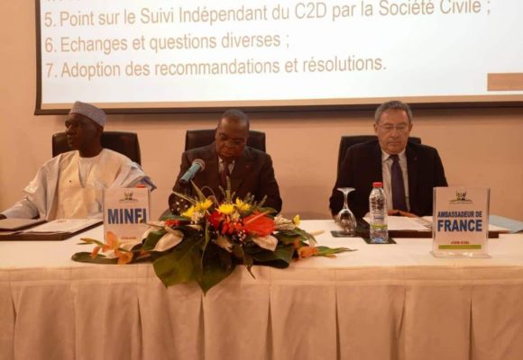 Coopération Cameroun–France : le C2D touche à sa phase finale Coopération Cameroun–France : le C2D touche à sa phase finale