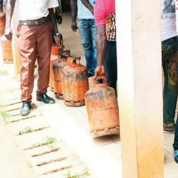 CAMEROUN-HYDROCARBURES: LA PÉNURIE DE GAZ RAVIVE LES INTERROGATIONS SUR LA STRATÉGIE DE LA SNH.